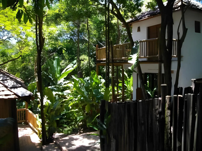 Trancoso Jungle Lodge