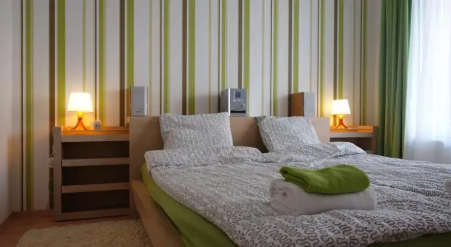 Semiramis Apartment