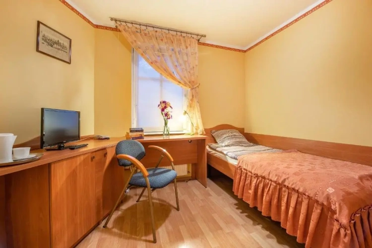 Standard Single room