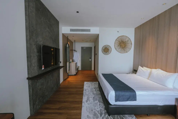 Roxy Beach Resort