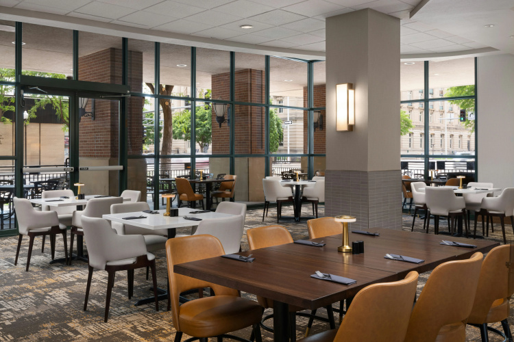 Embassy Suites by Hilton Lincoln photo 36