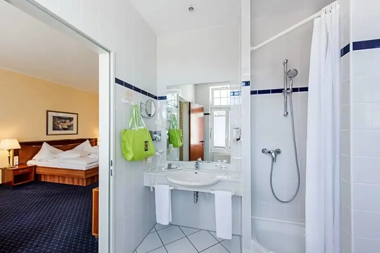 Comfort room