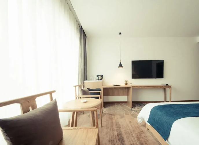 Qianna Qianxun Hotel