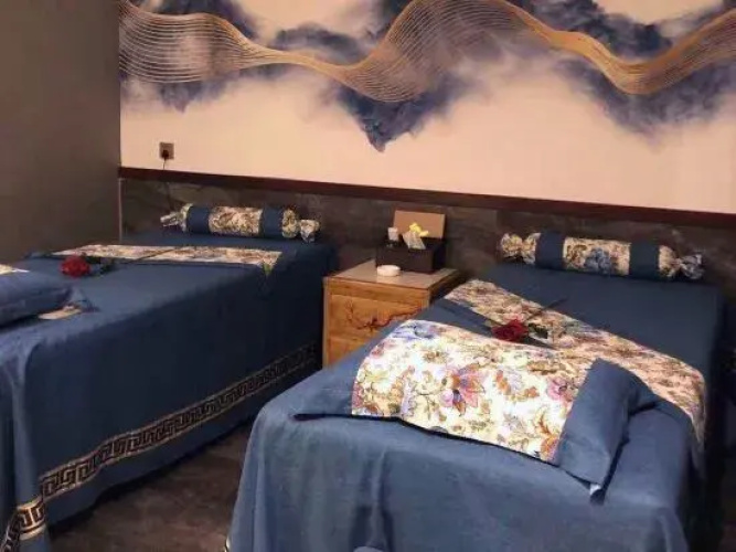 Ji Sheng Hotel