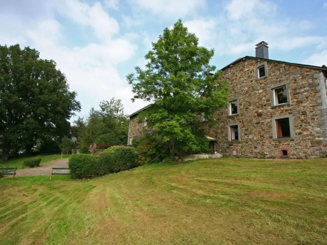 Historic Hideaway in Exbomont