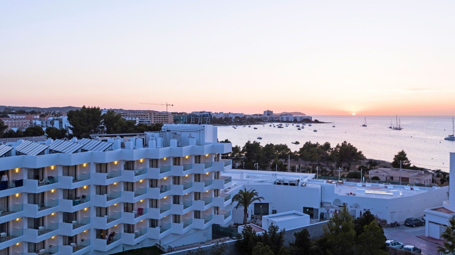 Hotel THB Naeco Ibiza - Adults Only photo 17