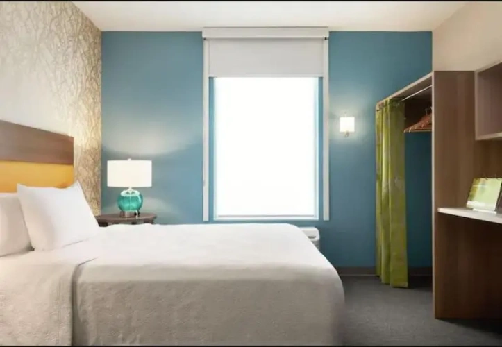 Accessible Double Suite