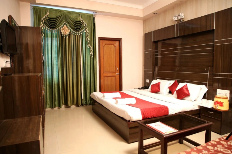 Hotel Vipul Palace