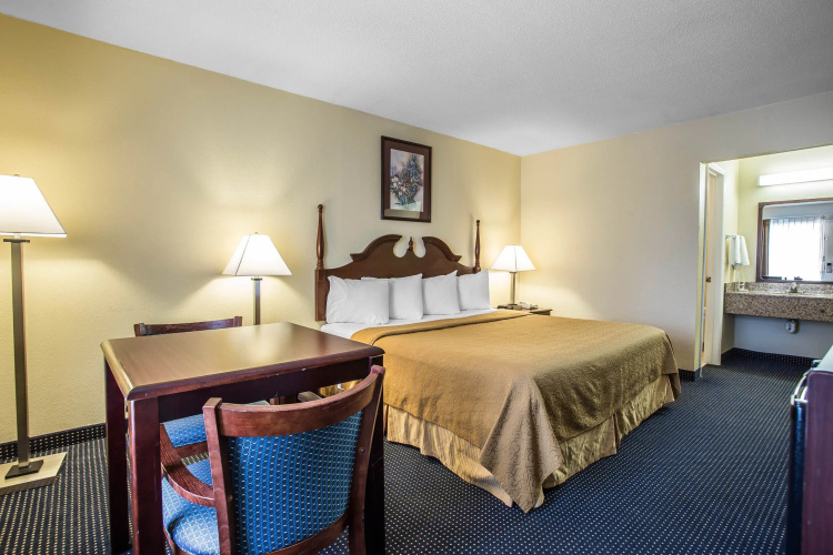 Quality Inn Manning I-95