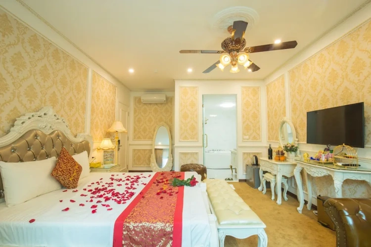 Superior room