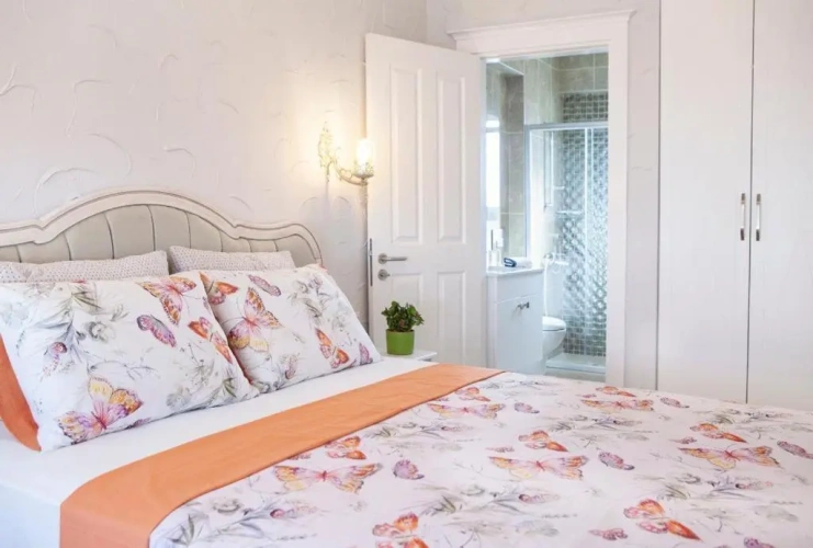 Economy Triple room