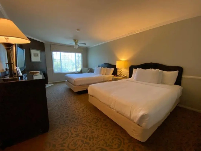 Deluxe Quadruple room
