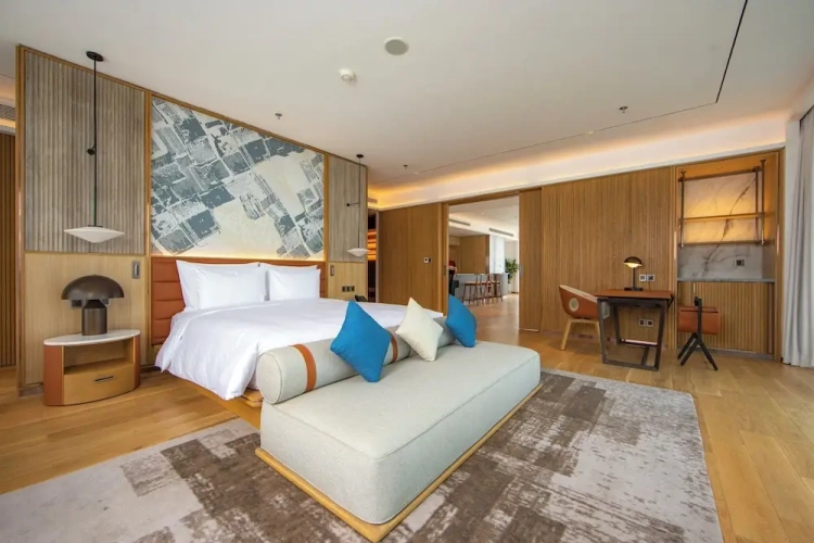 Suite