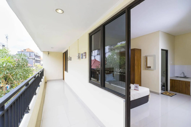 Kara Residence by RedDoorz