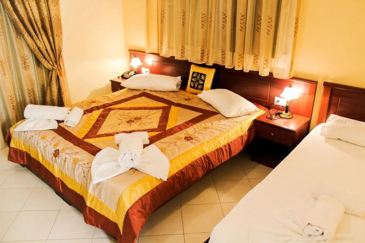 Diamond Hotel