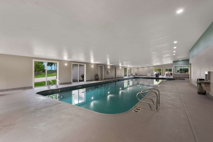 Wyndham Garden Galena Hotel & Day Spa photo 18