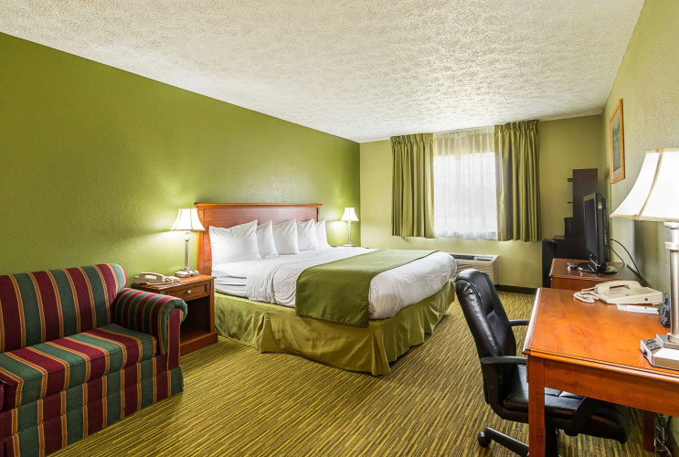 Quality Inn Weston