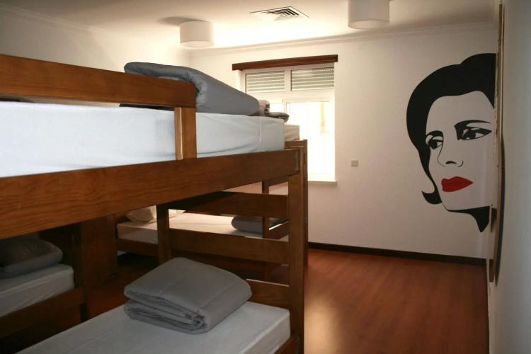 Hostel 2300 Thomar
