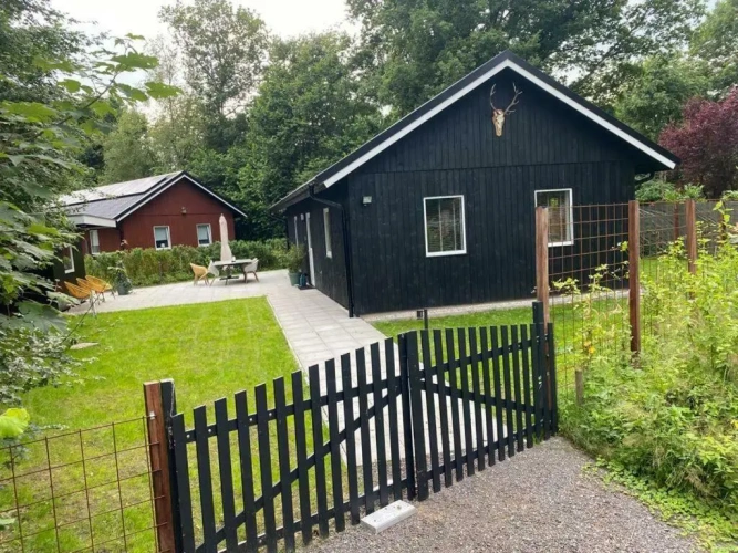 2 Bedrooms Chalet