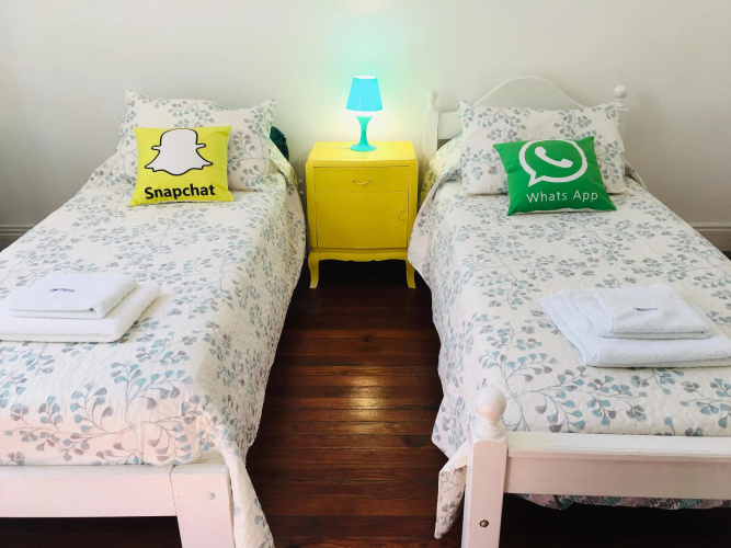 LOPEZ Hostel & Suites