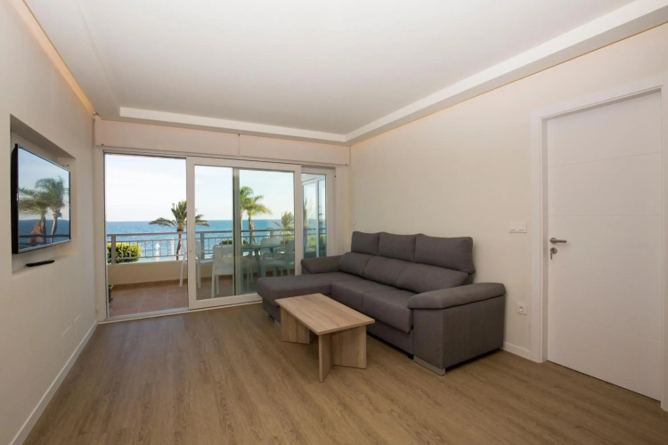 Luxury Ocean Beach Apartment