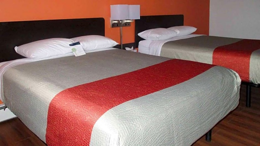 Quadruple Suite