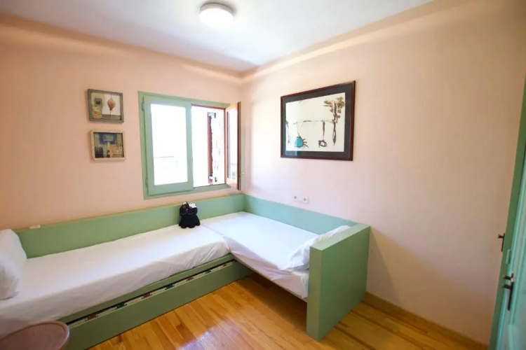Apartamento con buhardilla
