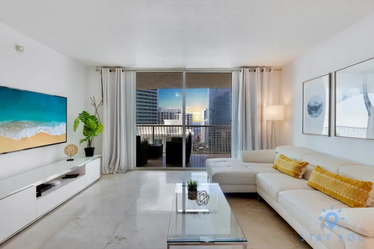 1 BR Apartment - Ocean and City Views