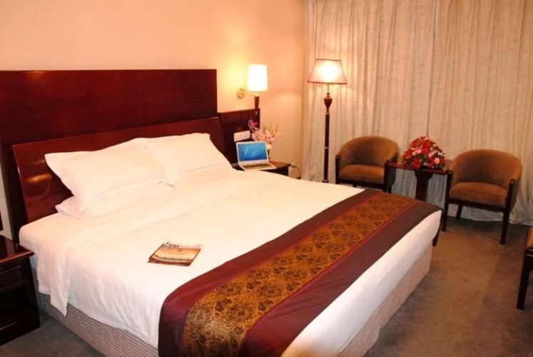 Mando Hotel
