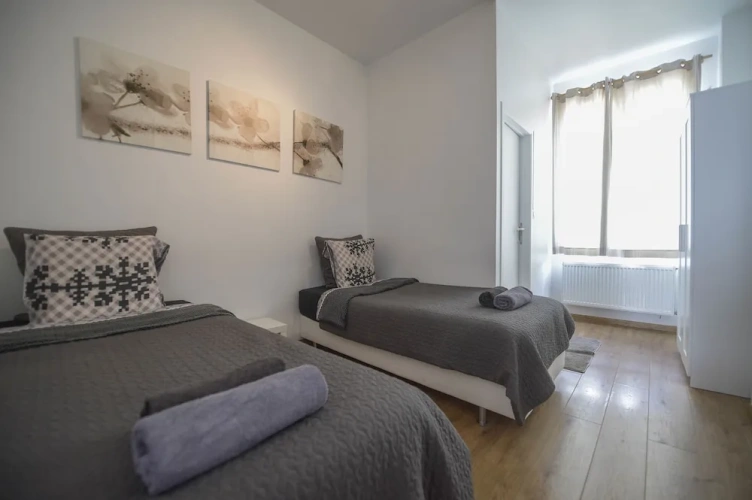 Superior Single Suite