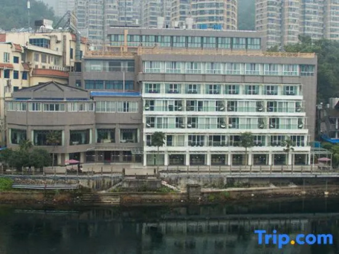 Guorui Hotel