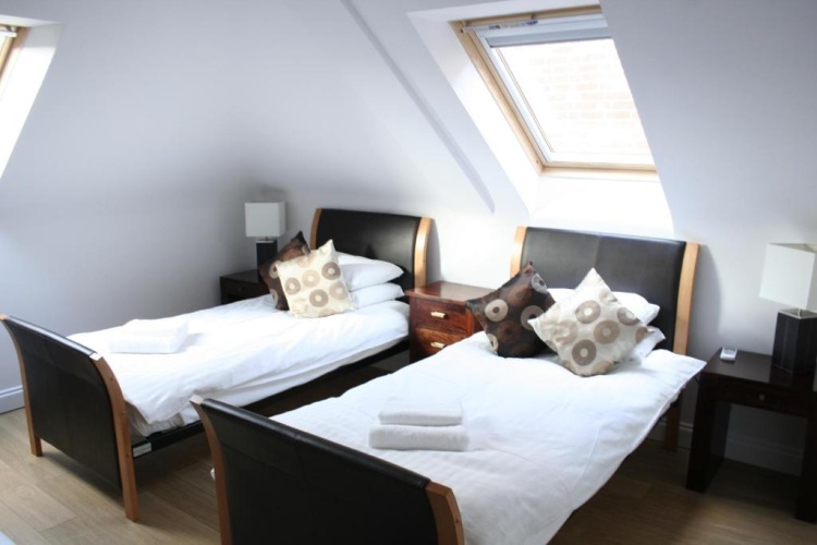 Standard Twin room