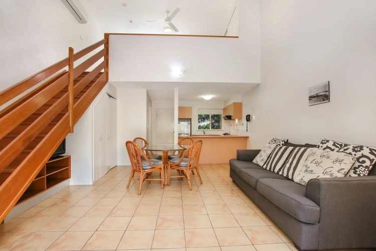 1 Bedroom Apartment with balcony