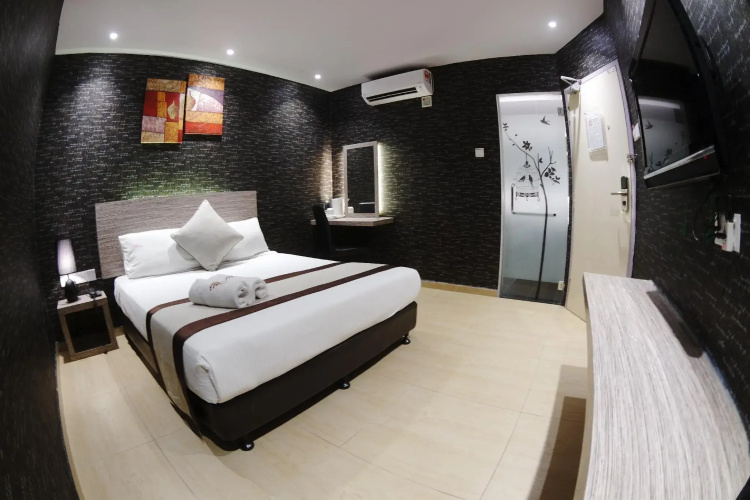 HereHotel