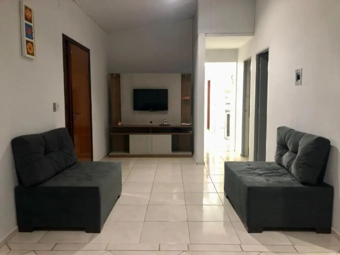 3 Bedrooms Cottage