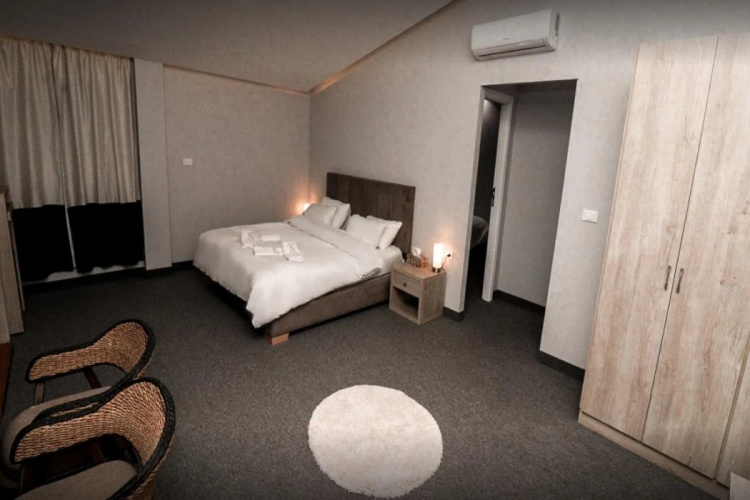 B-inn Hotel, Tyre