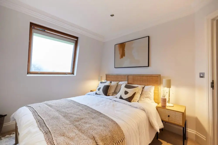 The Butterfield Green Spacious 1bdr Flat
