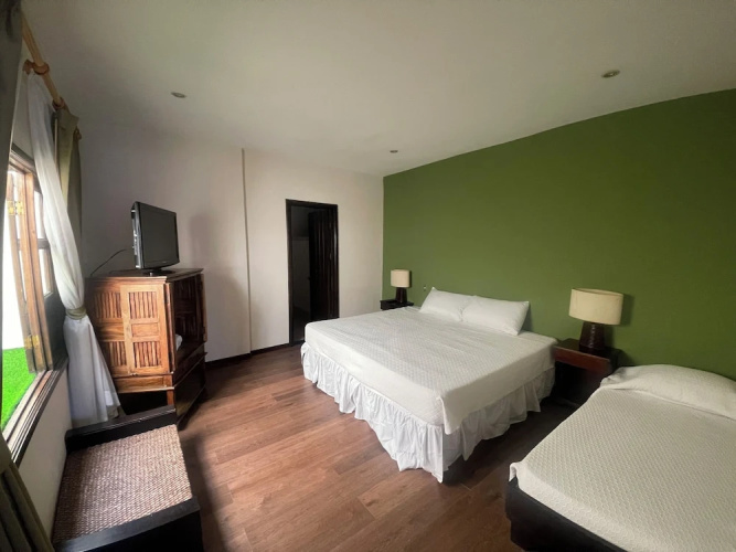 1915 Hotel