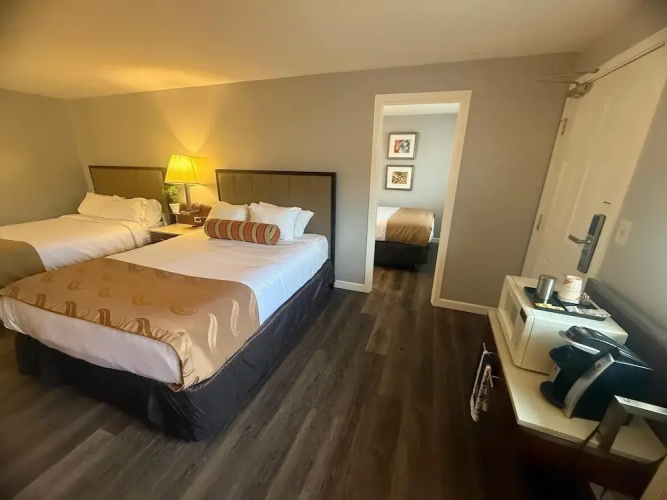 Naval Suites By FairBridge