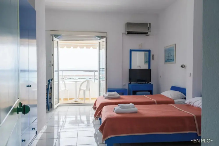 Enplo Apartments