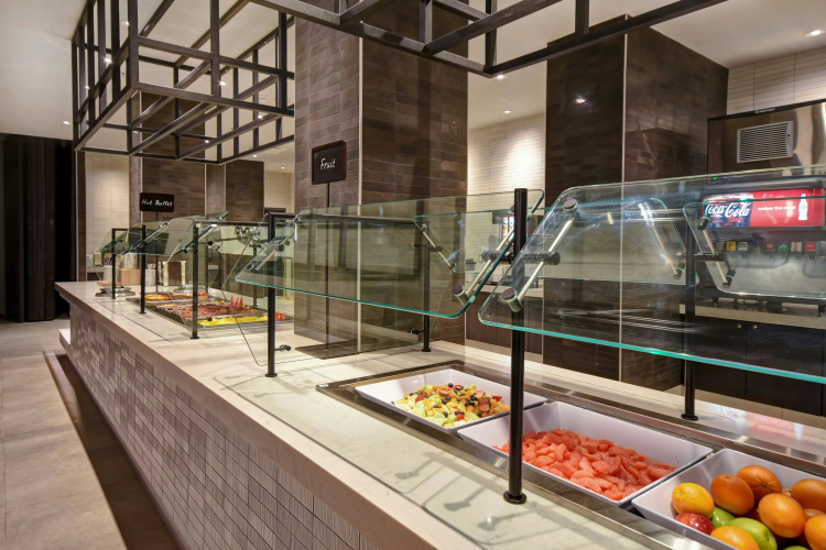 Embassy Suites by Hilton Raleigh Durham Research Triangle photo 12