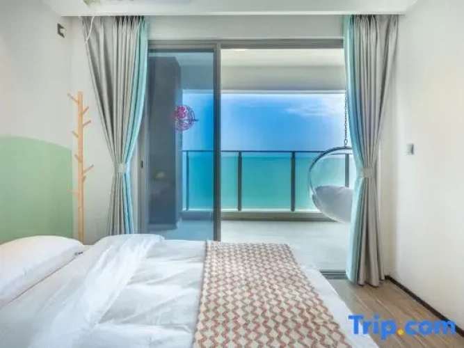 2 Bedrooms Quadruple Suite with balcony and with sea view