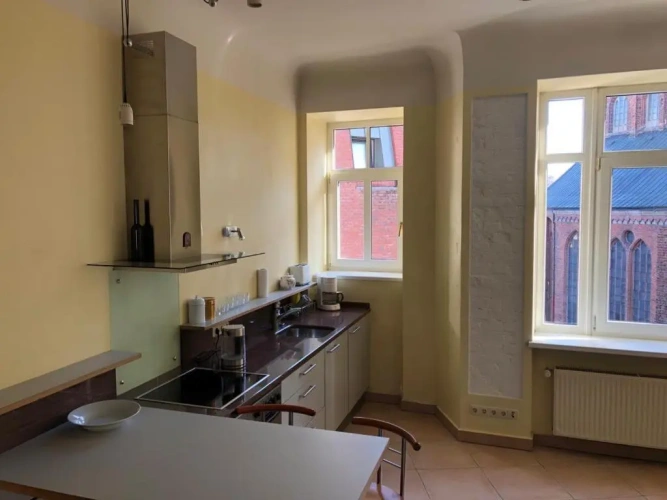 2 Bedrooms Apartment with view