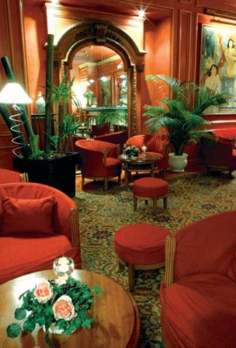 B4 Grand Hotel Lyon