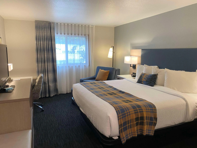 Best Western Lake Lucille Inn
