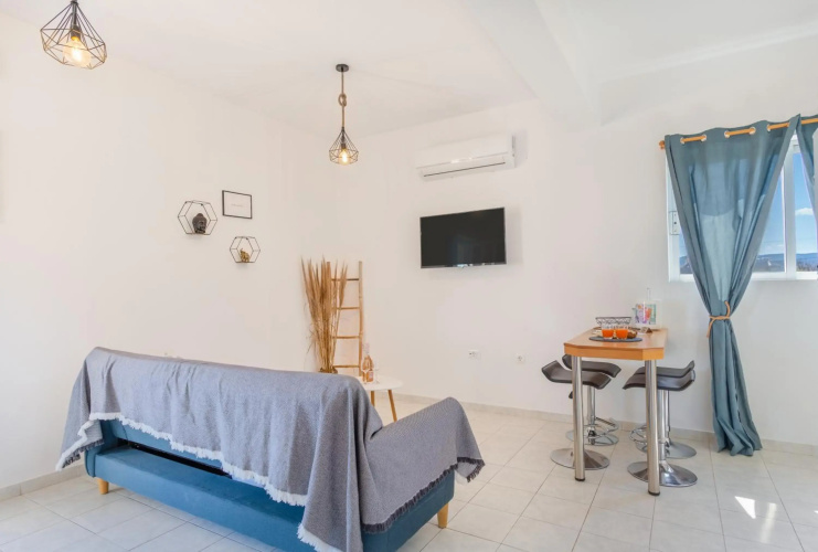 Marvinas Seaside Apartment