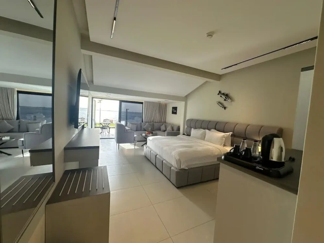Superior Double room with balcony and with sea view