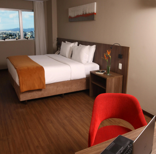 BH Raja Hotel
