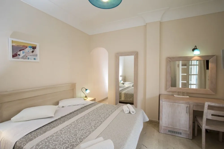 2 Bedrooms Standard Quadruple room
