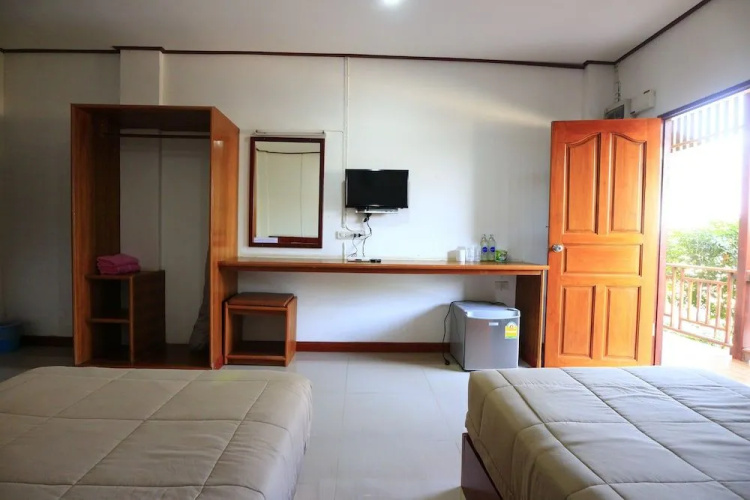 S Hotel